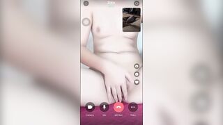 Gọi điện thủ dâm cùng em gái họ dâm