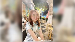 E sinh viên khoá dưới mới quen