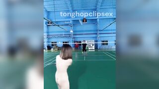 Bắt Chó Cái Cởi Chuồng Đánh Cầu Lông Cho Cả Svd Xem Lồn Vú - CCCNE 7