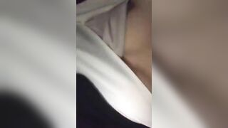 em học sinh vừa học về nứng thủ dâm