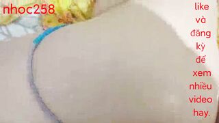 Chị dâu có bầu đang ngủ em chồng lén vào phòng địt toét lồn sướng vl ra