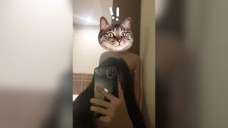 Lén vợ nhà đi gặm cỏ non