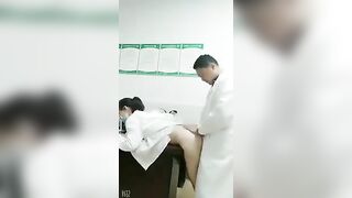 Y tá với Bác Sĩ Trưởng djt nhau trước mặt bệnh nhân hôn mê bị phát hiện