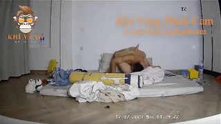 Quay lén, Ông chú hàng xóm thích gặm cỏ non gạ học sinh djt nhau