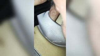lén bú vú nhỏ bạn đang say trong karaoke
