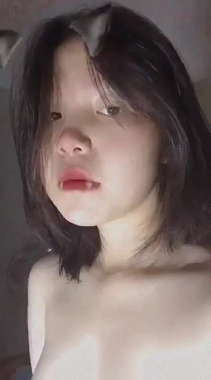 Lớp phó học tập ngoan ngoãn