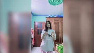 Tổng hợp khoe hàng loli