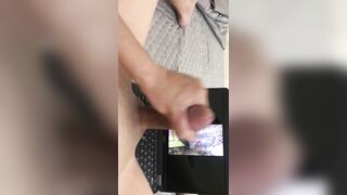 Nứng ko chịu đc với bướm nhamon