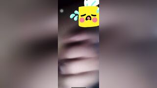 e gái 2k8 và những cây son môi