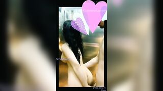 Đứng chờ thang máy rồi vào thang máy doggy luôn mới sướng
