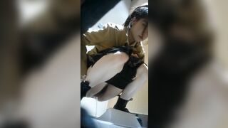 Thiên thần đi đái