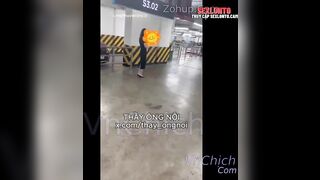 Kèo hẹn em hàng ở bãi xe Vincom. Nói chung khá chuẩn về thân hình và độ chuyên nghiệp