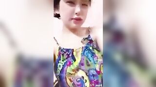 Mới quen em gái Thục Uyên Long Biên – Hà Nội cực dâm và cái kết