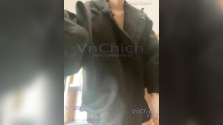 Siêu phẩm nạmi11 lén thủ dâm trong thư viện bị phát hiện
