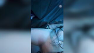 Địt chị gái lồn ngon mới quen trên xe giường nằm bắn tinh đầy lồn
