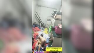 Quay lén đứa bạn cùng phòng dắt trai về đụ 2