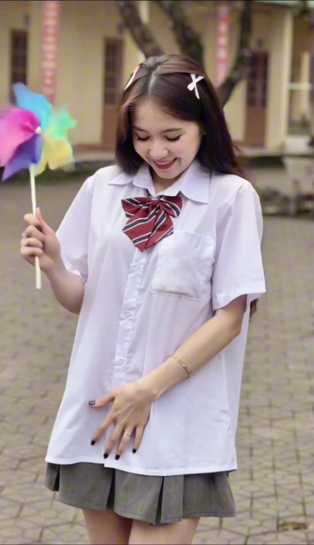 lột đồ các e gái teen
