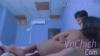 Súc vật, 2 e học sinh ở nhà djt nhau như gà quên Lắp cam bị phát hiện