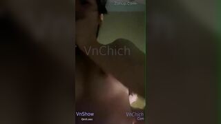 Đang chs game thì vạch lồn e học sinh non tơ vú ms nhú ra djt trần