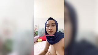 Cô giáo nước ngoài thủ dâm cho học sinh xả stress nứng vãi