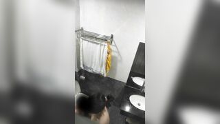 i.ế.p d.â.m nó vẫn cứ phải gọi là...