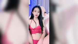 Idol live Umichan show riêng cho user