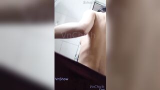 Ở ghép với con chị làm công ty may lâu lâu chị cho địt nhưng bắt đeo bao