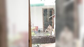 Điện thoại ngon là ok rồi.(mẹ vợ)