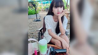 Móc lồn cháu họ thô bạo