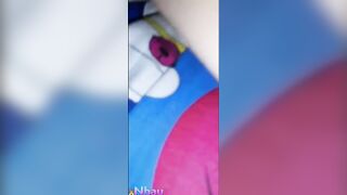 Nghịch lồn chị MB lồn rậm ngủ say như chết djt xuất tinh mag ko bt gì