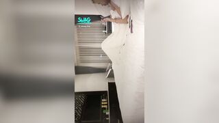Anh trai Trung Quốc chịch em Ngọc Hân xăm trổ