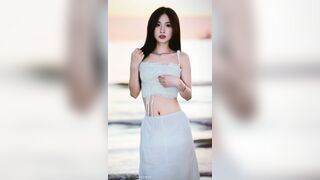 Lột đồ Ngọc Anh
