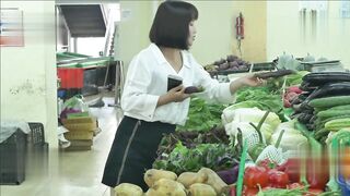 Tiệc Sex Trong Vườn