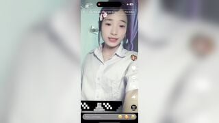 Chat sex với em học sinh mới lớn cực đã