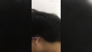 Minh thu 2ka8 vừa ngủ dậy bị ngáo, Bóp vú sờ lồn mà hơi lag nên bị djt