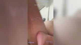 Súc vật, Gạ djt tốc váy vợ thg bạn thân trong bếp khi nó ngủ sofa