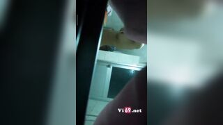 Tổng hợp các clip quay gái đi tắm bị phát hiện chửi p1