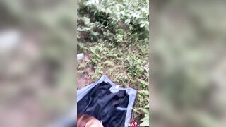 Độc lạ, E học sinh gạ mấy ông chú có vợ leo núi djt nhau trên đồi