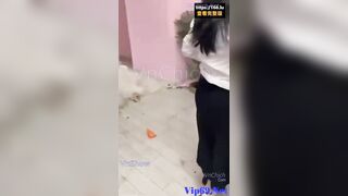 Súc vật, Đánh ghen xong cho giang hồ địt lồn e học sinh