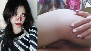Clip Sex Thu Cúc Hs Việt Nam Dễ Nứng Lồn Thích Khoe Bím