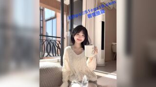 vợ của một người bạn. người vợ tốt nhất đã được fucked trong khi trả lời điện thoại