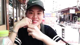 Em gái Thái Lan được anh Tây tỉa lông ở khách sạn