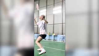 Học sinh cấp 3 thích khoe ngực to dâm đang trước trai cặc to
