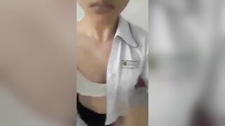 Em gái nứng cởi đồ thủ dâm