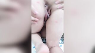 4 con đĩ dâm dãng vú to lồn múp bú liếm thủ dâm cho nhau