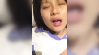 Địt em học sinh trung quốc loli lồn múp bắn tinh đầy mặt với mồm dâm