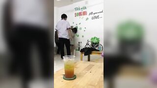 Học sinh gdtx q12 đánh hội đồng lột đồ