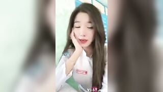 M cạo lông lồn cho t, t xem tiktok ai ngờ djt nhau luôn Miu Lê lộ clip