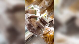 Anh liều mạng để quay quần sì em