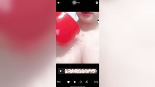 Ai tắm cùng em khônh